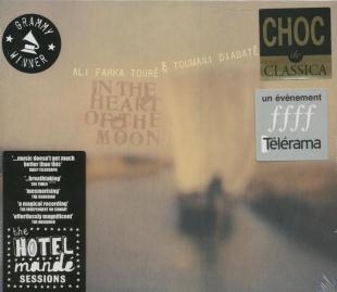 Affiche du document In the heart of the moon