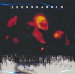 Affiche du document Superunknown