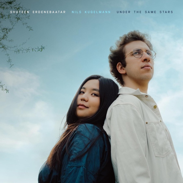 Affiche du document Under the Same Stars