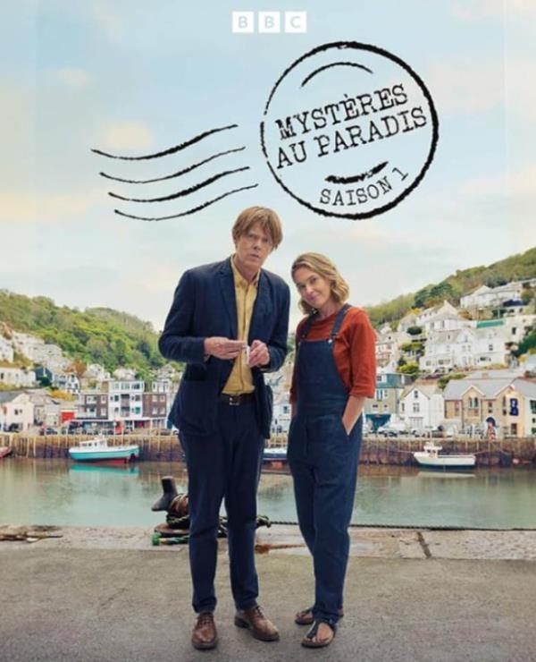 Affiche du document Mystères au paradis : saison 1