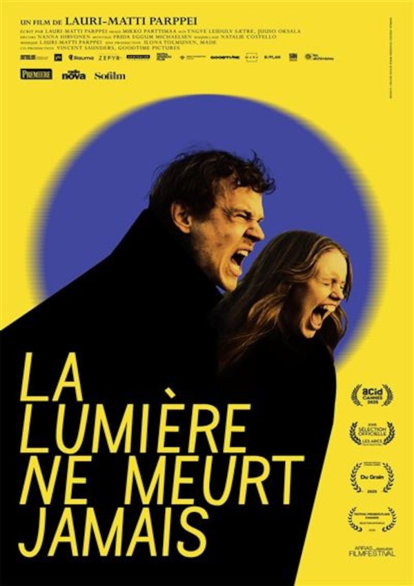 Affiche du document Lumière ne meurt jamais (La)